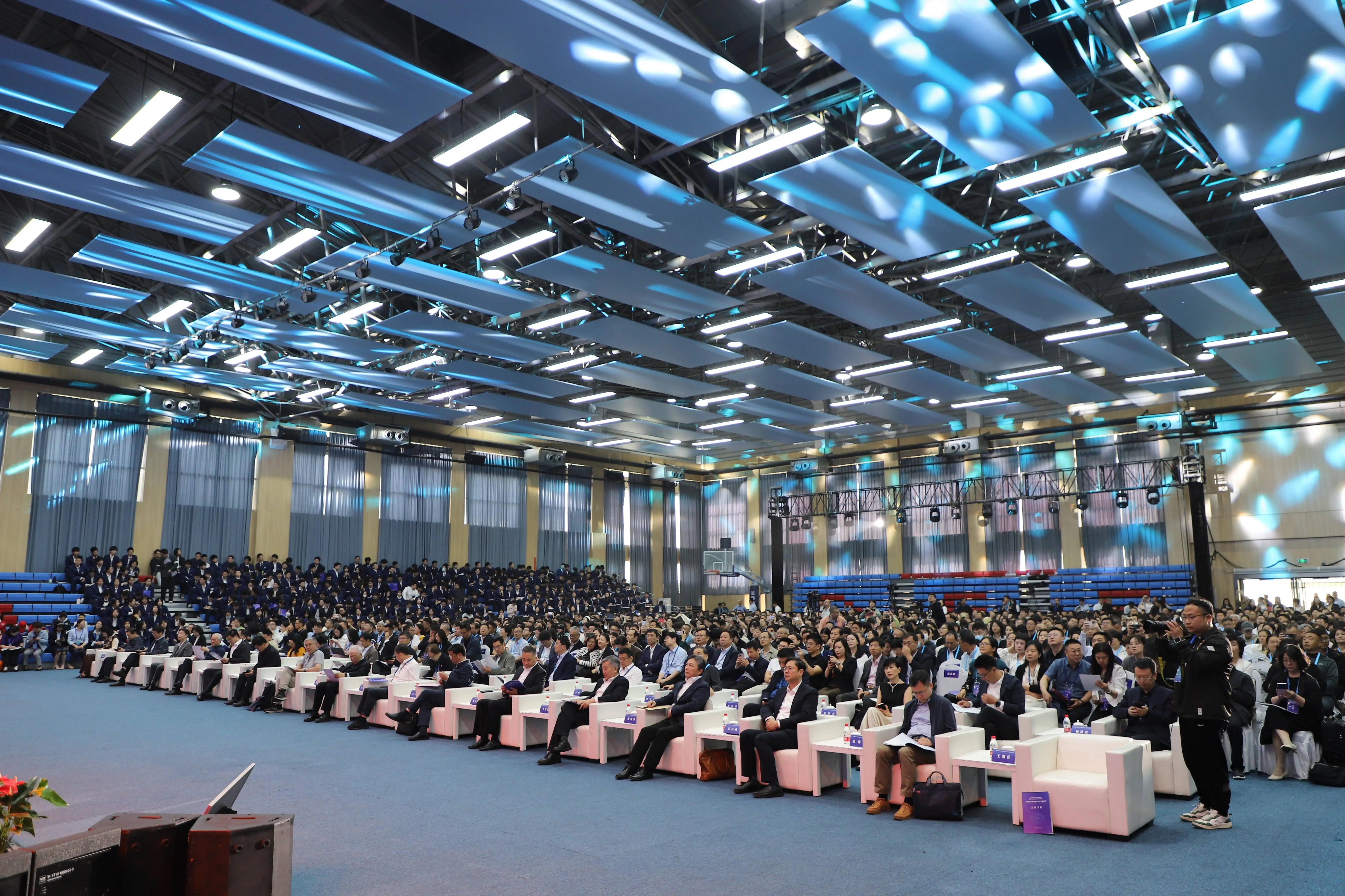 World Wisdom (EDU) Ecological Community: Smart Education Empowerment Platform